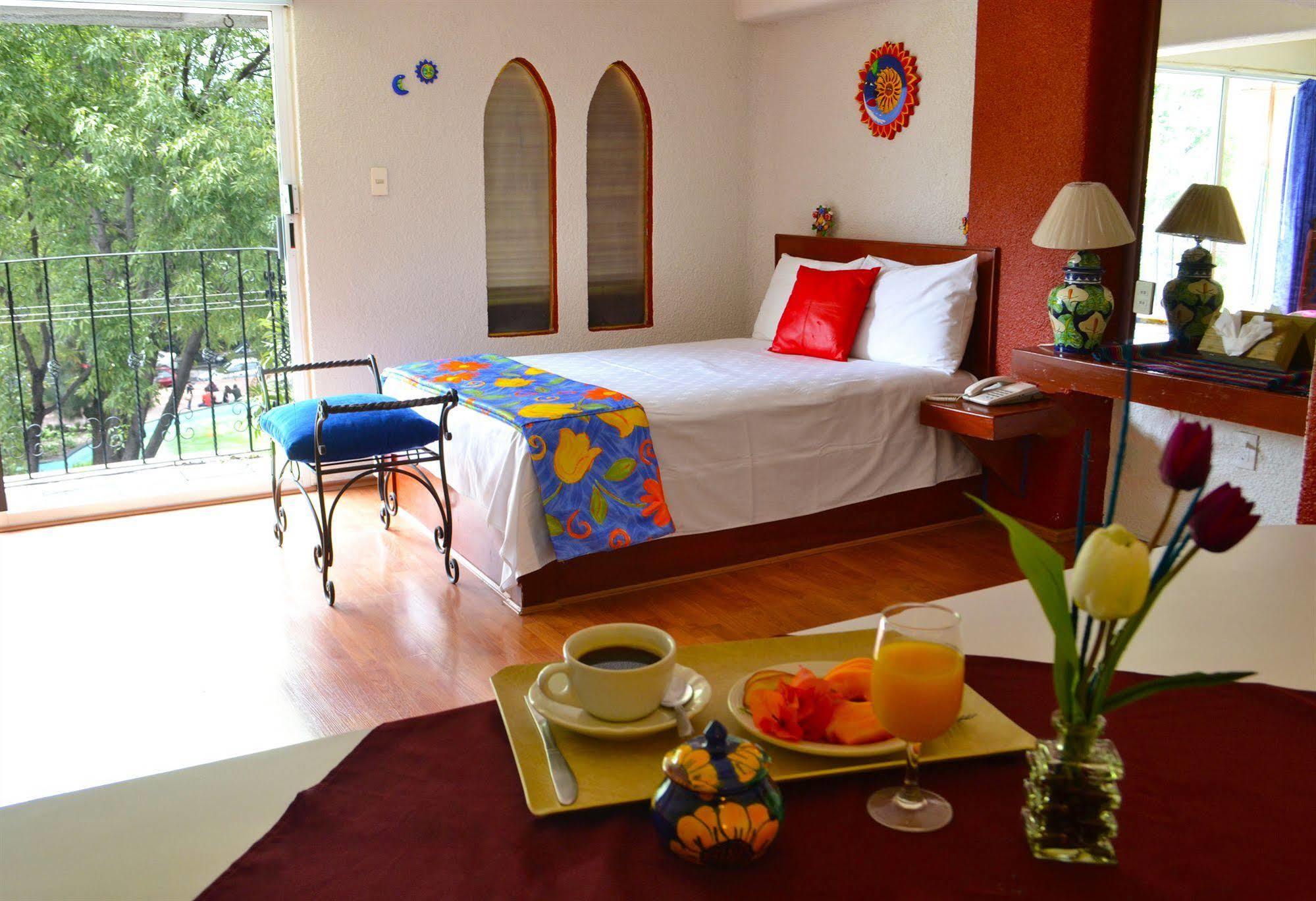 Hotel Casa De La Condesa 3*