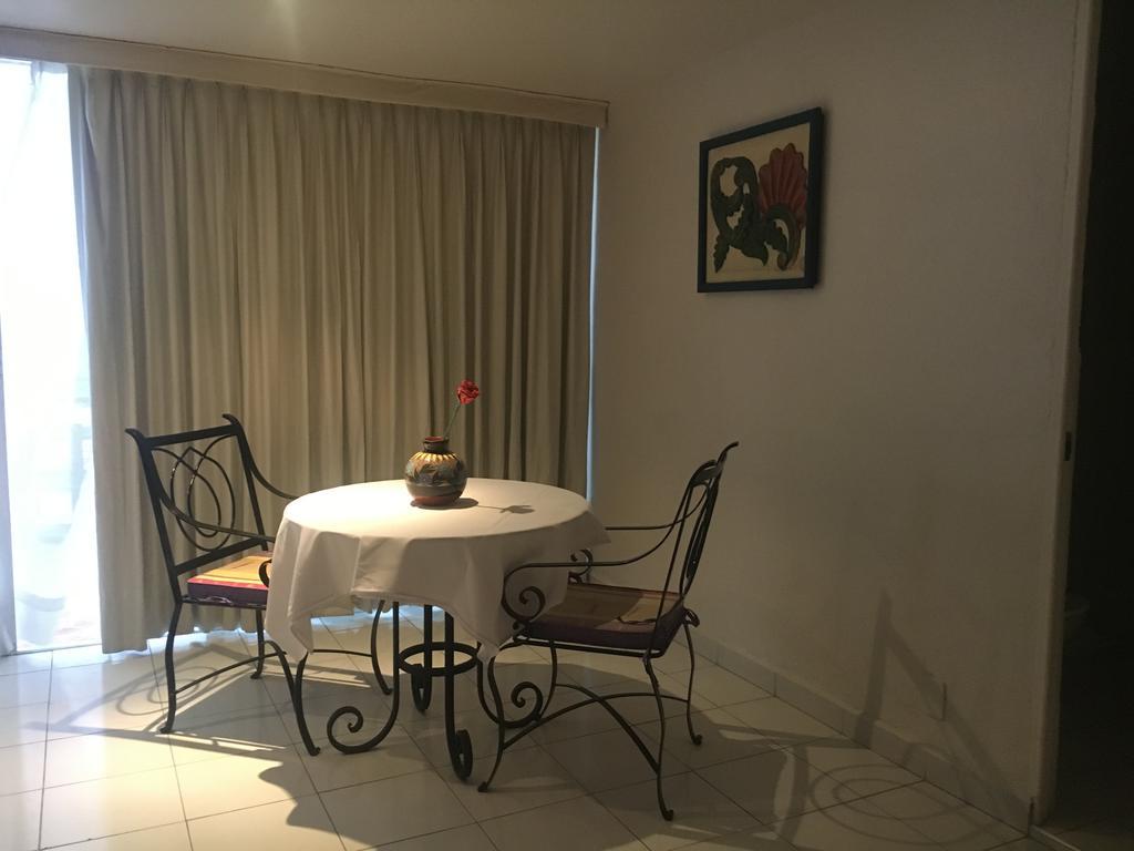 Casa De La Condesa 3*