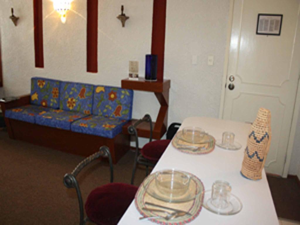 Casa De La Condesa 3*